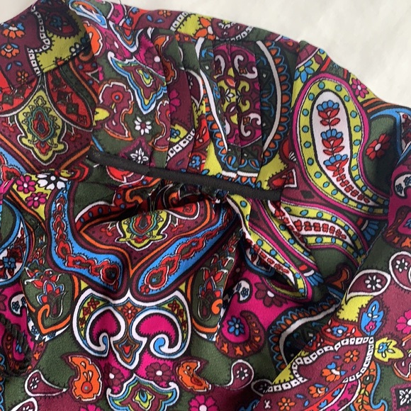 Women’s New Directions Blouse - Picture 3 of 3